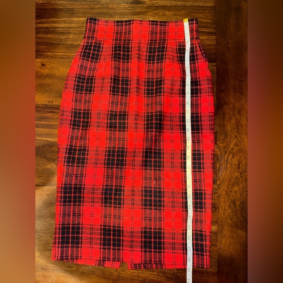 Moussy Women’s Black & Ref Plaid Wool Skirt Size 1 - Picture 4 of 7